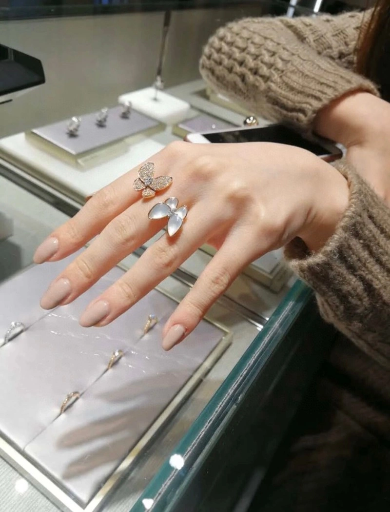 Vca Rings Fashionable 253997
