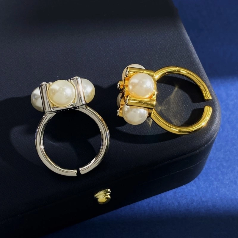 Versatile Vca Rings 253989