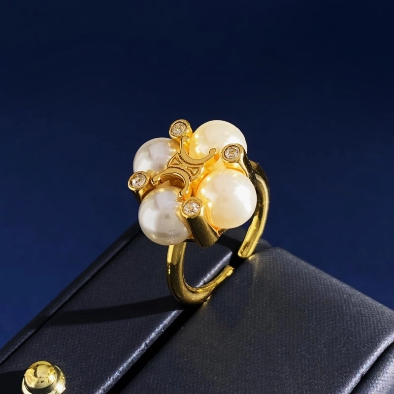 Versatile Vca Rings 253989