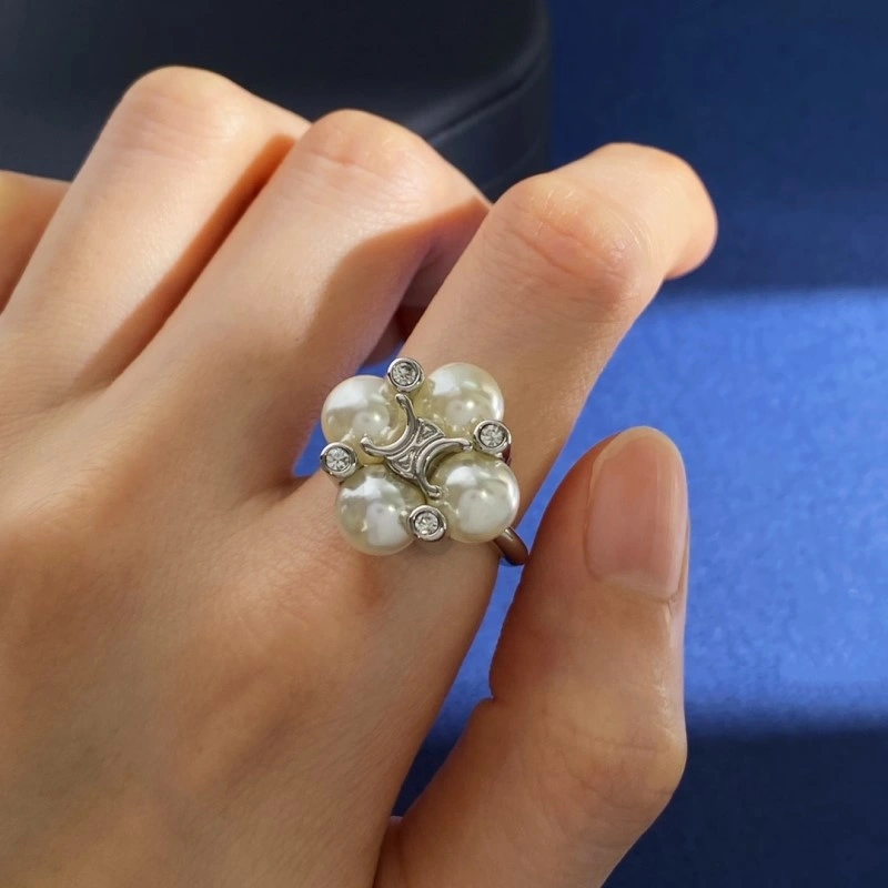 Versatile Vca Rings 253989
