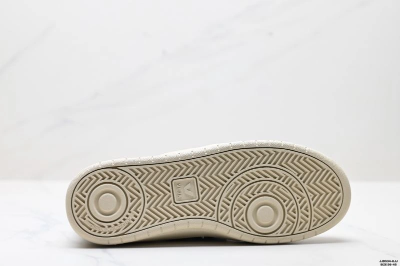 Veja Shoes Versatile 2829