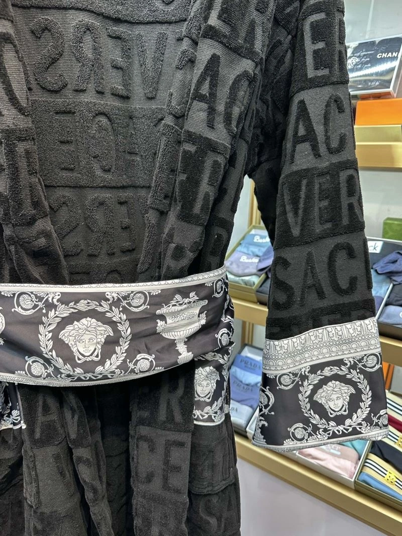 Versace Bathrobe MultiPurpose 255697