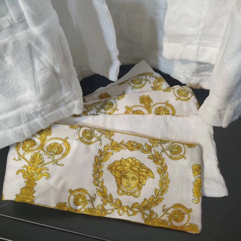UrbanChic Versace Bathrobe 255694