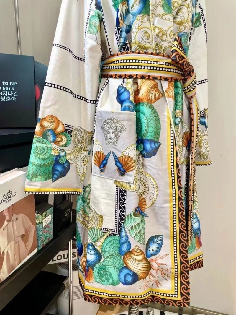 Versace Bathrobe Lightweight 255690