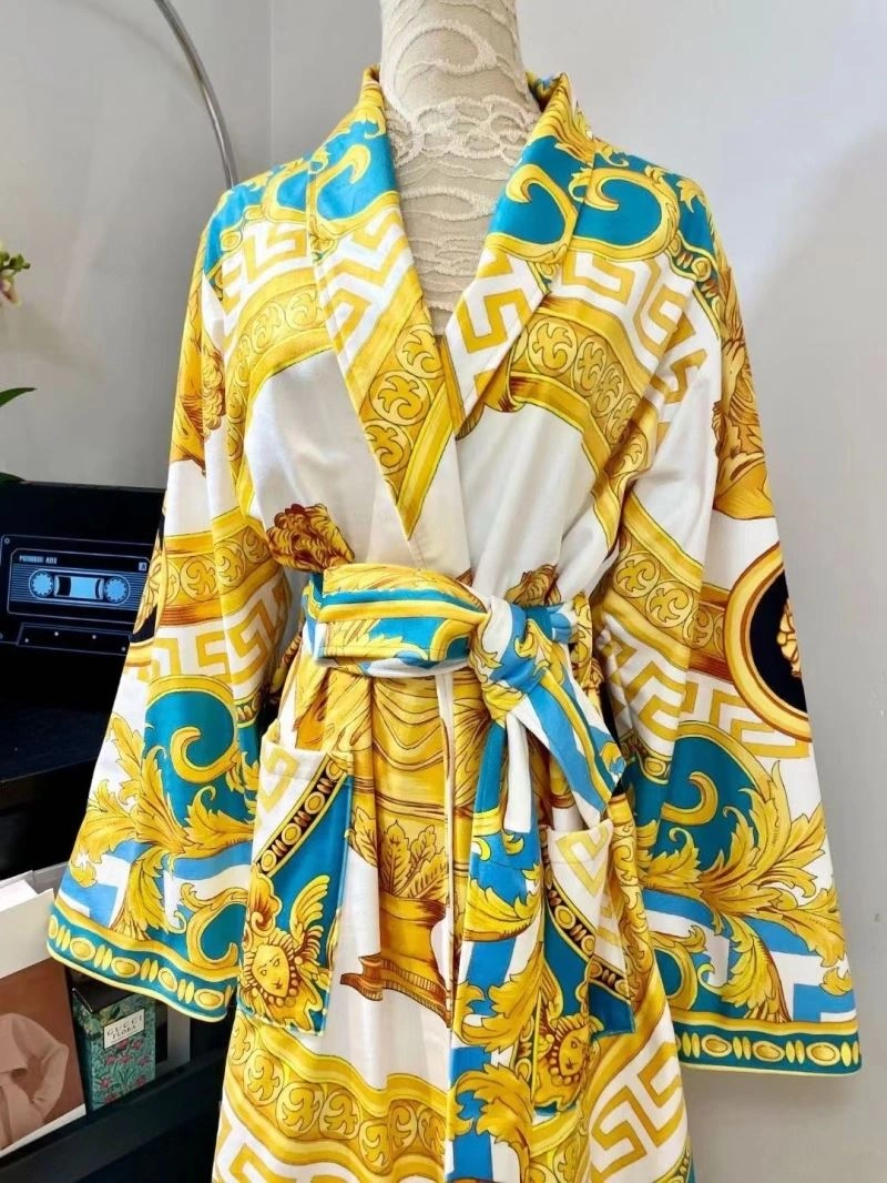 Versace Bathrobe Lightweight 255702