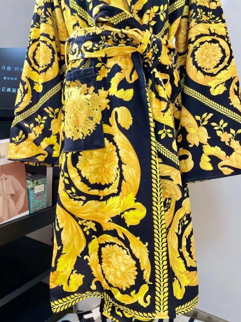 Seasonal Versace Bathrobe 255687