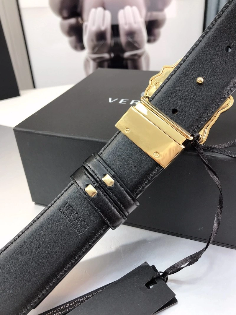 Versace Belts Elegant 305621