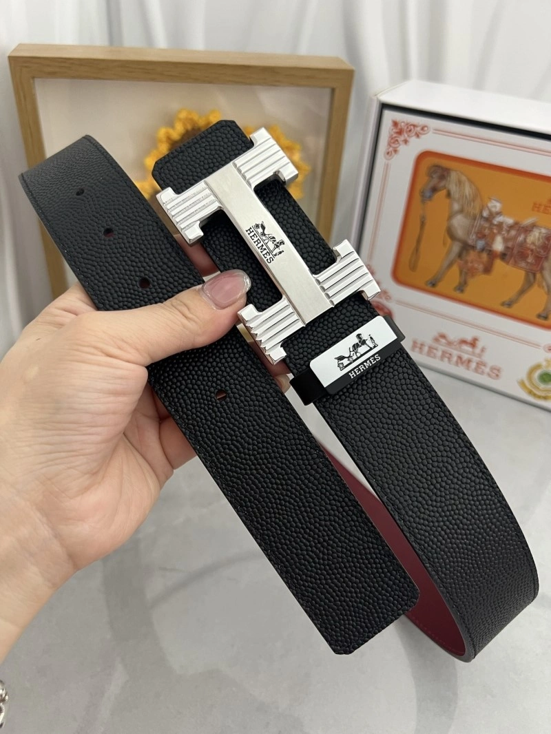 Versace Belts Elegant 305450