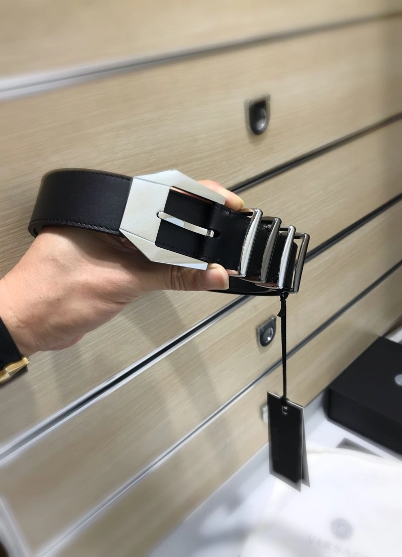 Chic Versace Belts 305340