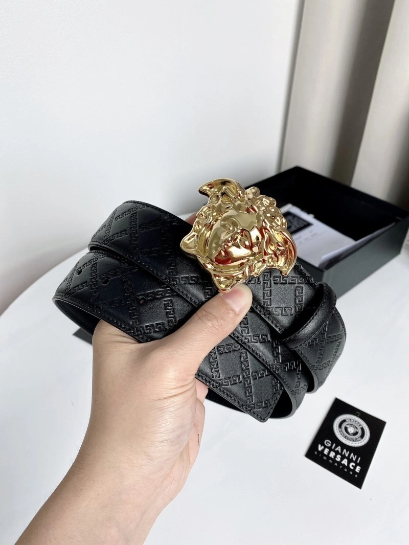 Versace Belts UrbanChic 305189