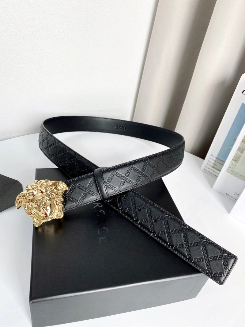 Versace Belts UrbanChic 305189