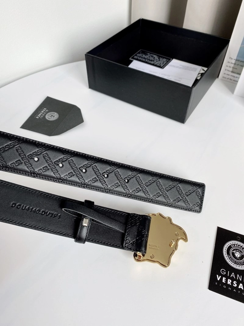 Versace Belts UrbanChic 305189