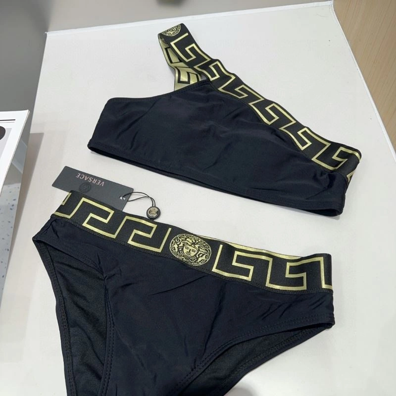 FashionForward Versace Bikins 255740
