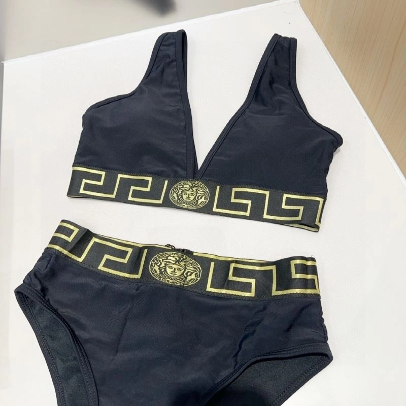 WellDesigned Versace Bikins 255742