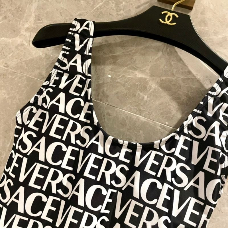FashionForward Versace Bikins 255709