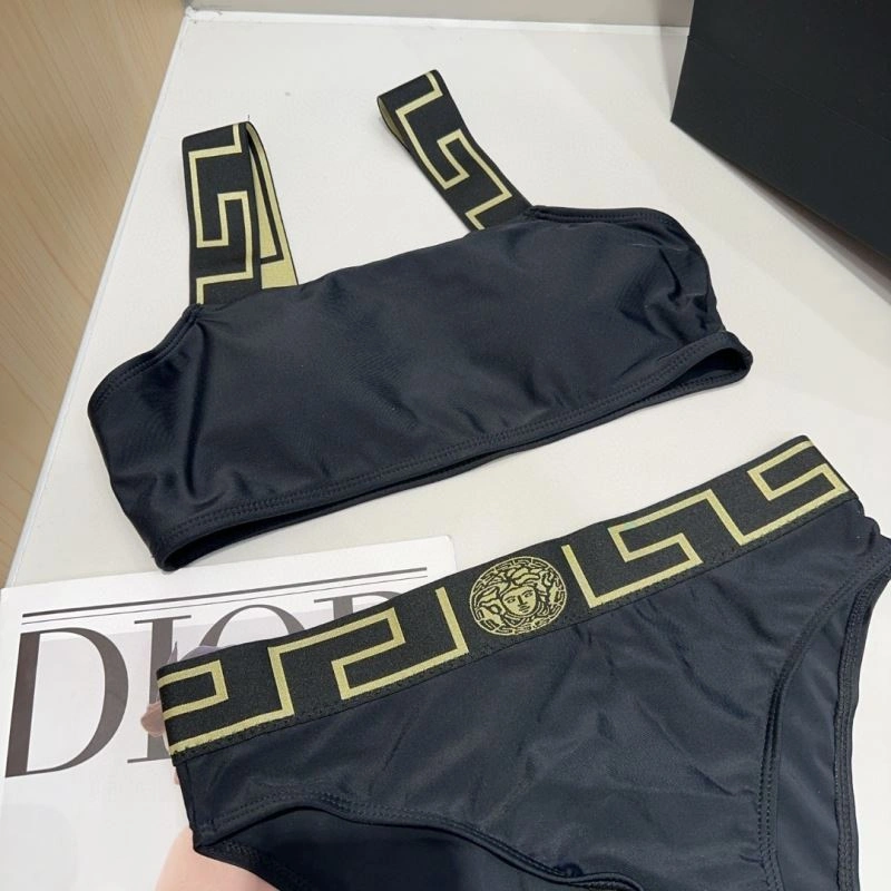 EyeCatching Versace Bikins 256156