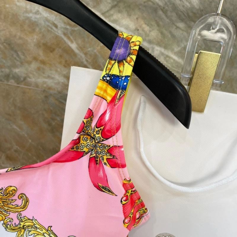 Vibrant Versace Bikins 256161