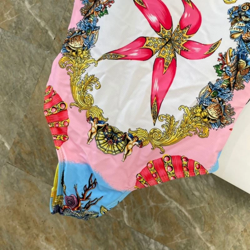 Vibrant Versace Bikins 256161