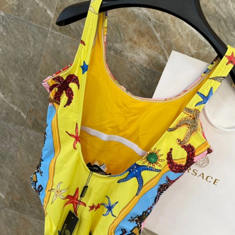 Vibrant Versace Bikins 256161