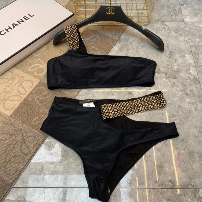 WellDesigned Versace Bikins 256180