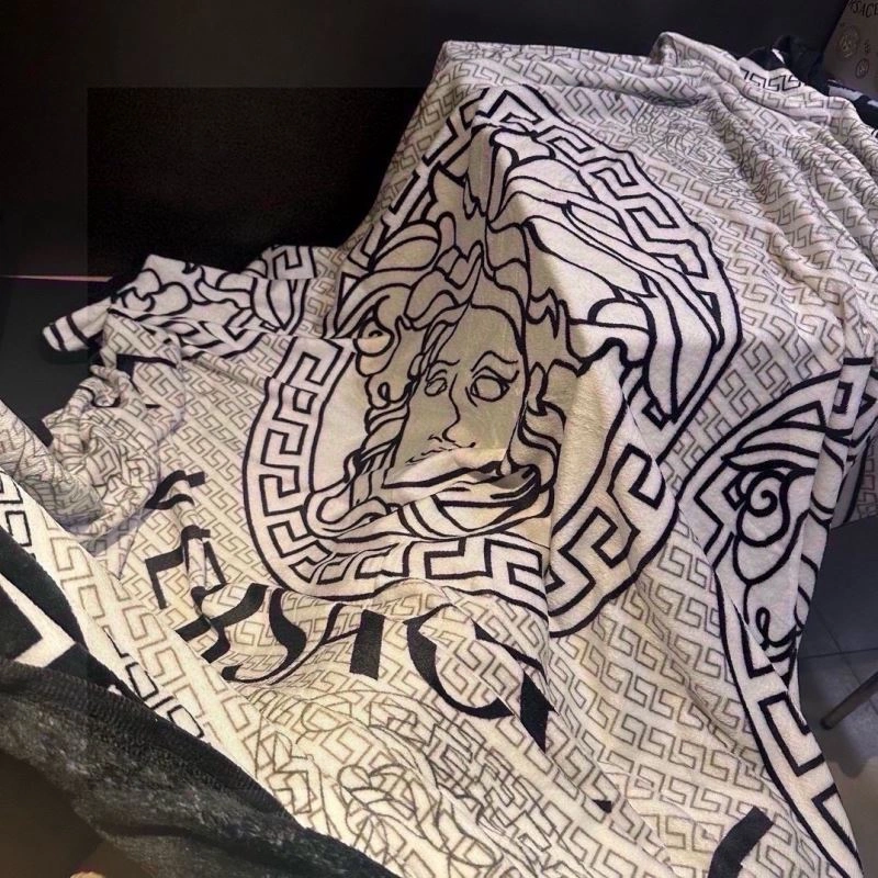 Versace Blanket Compact 256532