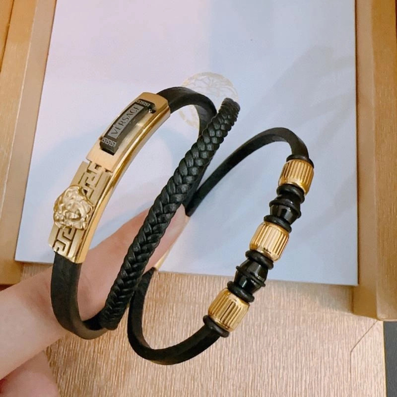 Versace Bracelets Affordable 213611