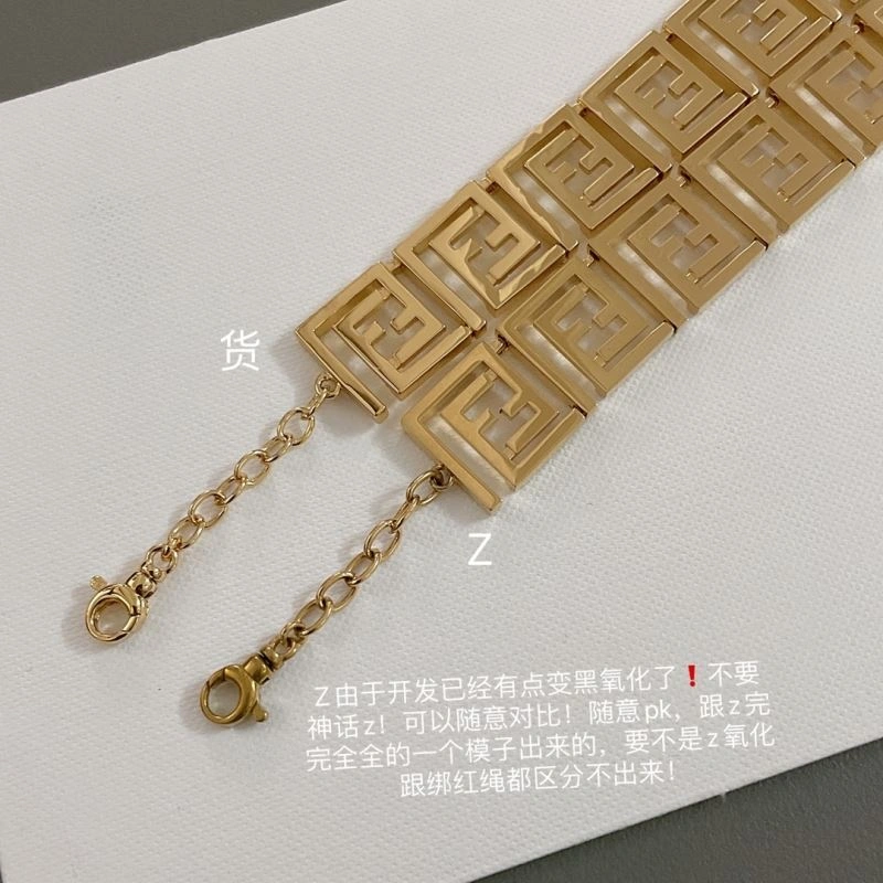Versace Bracelets Packable 213609