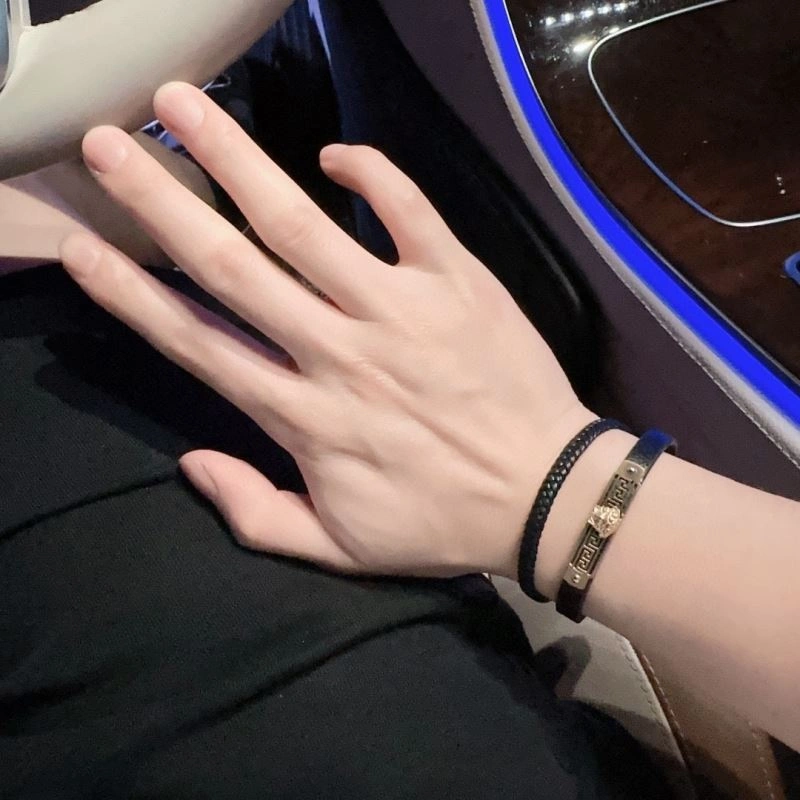 OdorResistant Versace Bracelets 214093