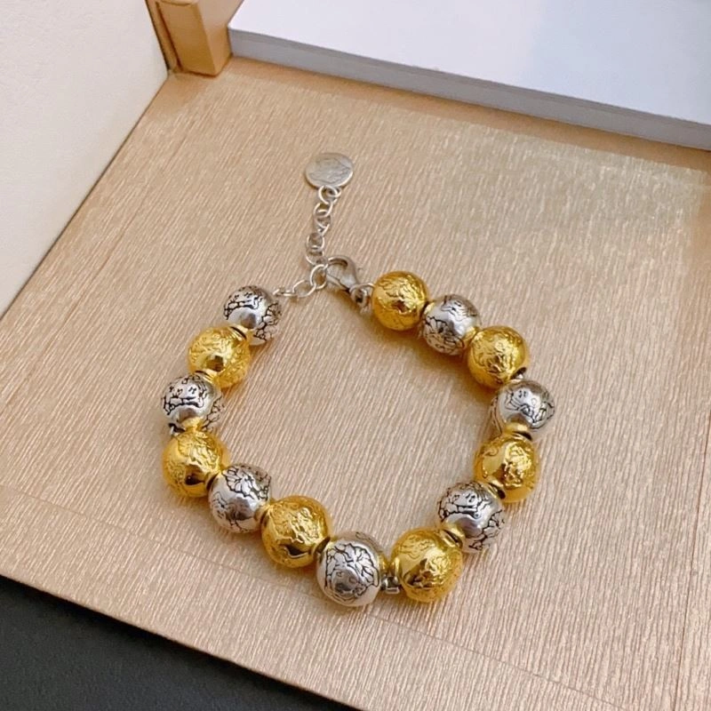 Breathable Versace Bracelets 214077