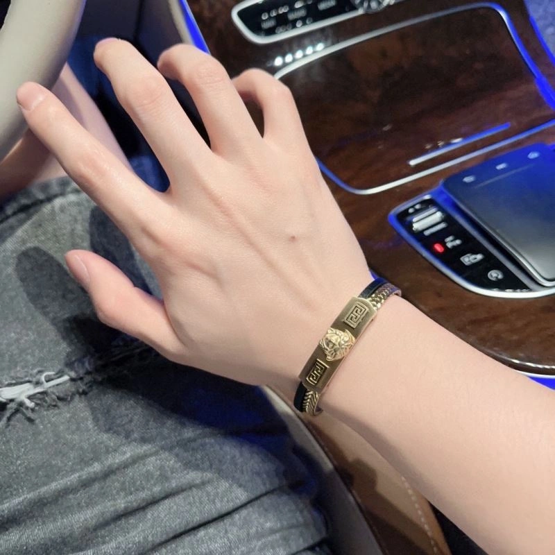 Snug Versace Bracelets 214075