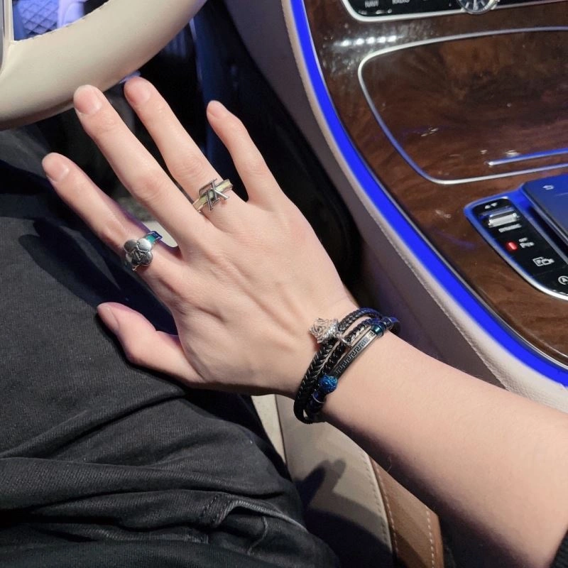 Versace Bracelets Attractive 214076