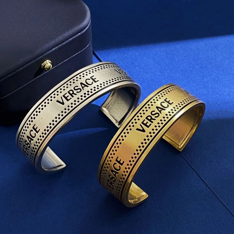 Tailored Versace Bracelets 212817