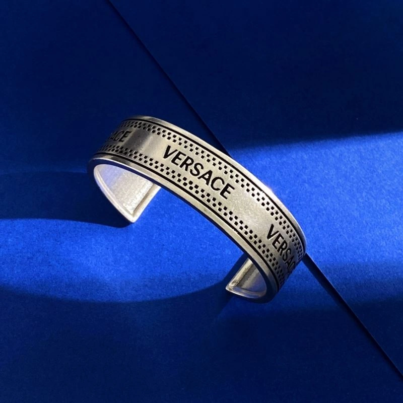 Tailored Versace Bracelets 212817