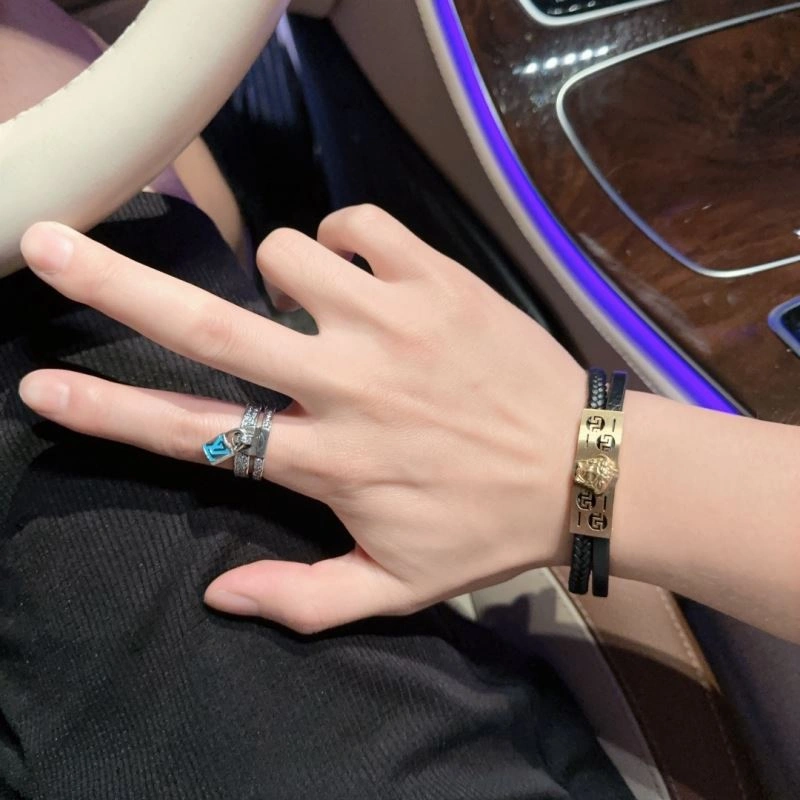 UrbanChic Versace Bracelets 212792