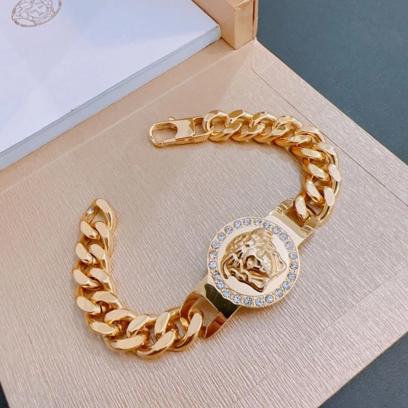 Tailored Versace Bracelets 211635