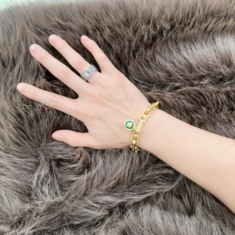 Modern Versace Bracelets 211633