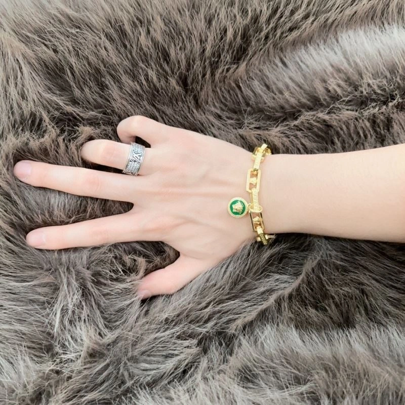 Modern Versace Bracelets 211633