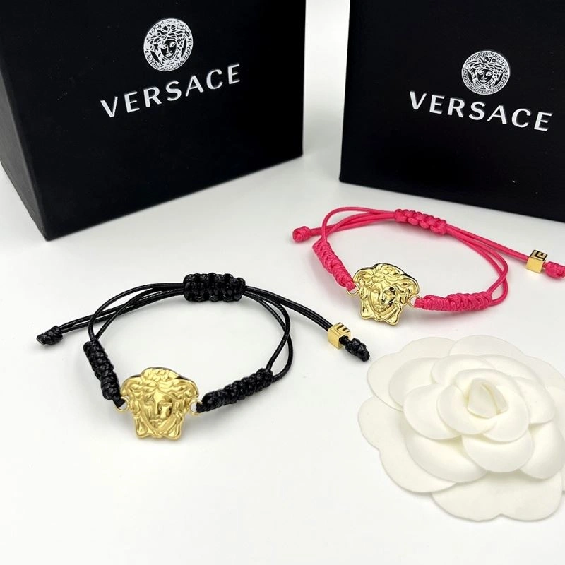 Comfortable Versace Bracelets 211617