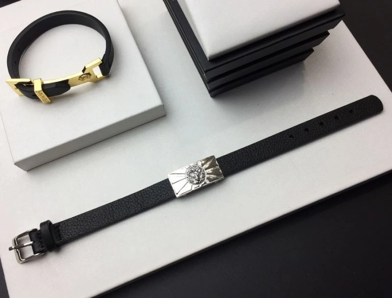 TravelReady Versace Bracelets 211026