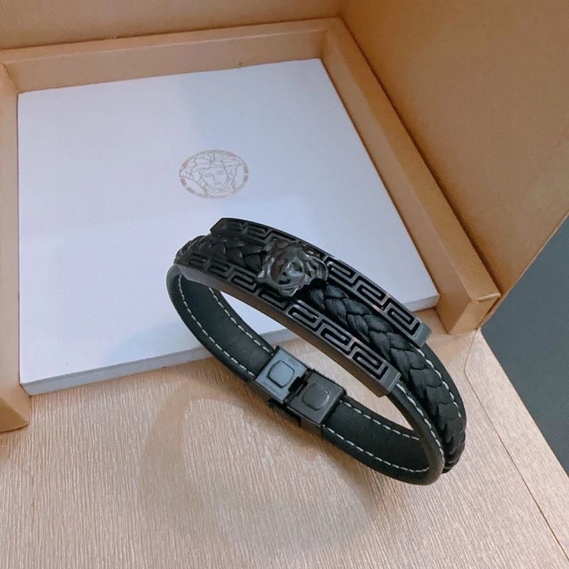Unique Versace Bracelets 211020