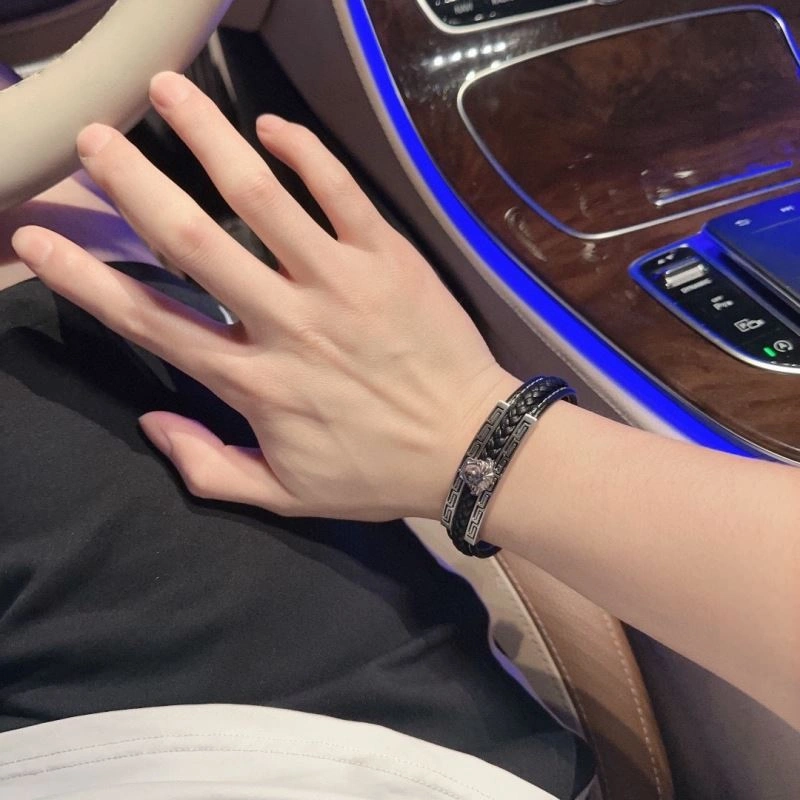 Versace Bracelets OnTrend 211023