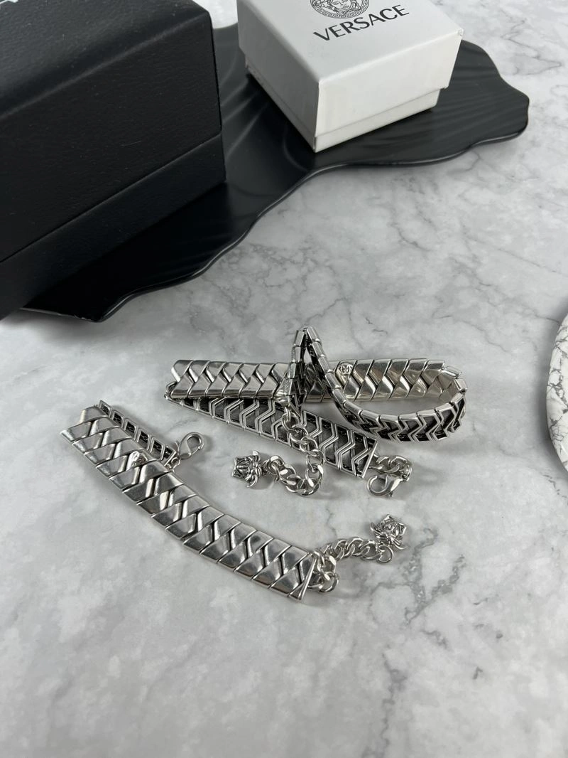 GoodFit Versace Bracelets 211028