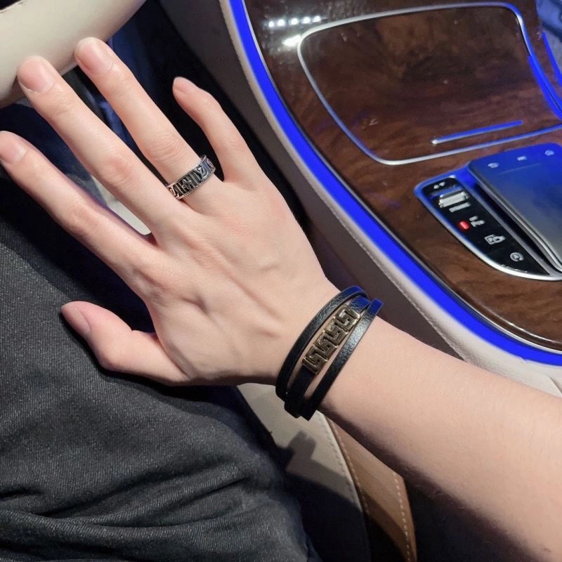 UrbanChic Versace Bracelets 211121