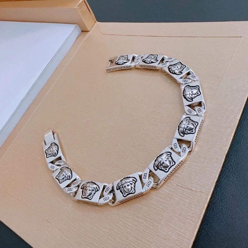 TechFriendly Versace Bracelets 210384