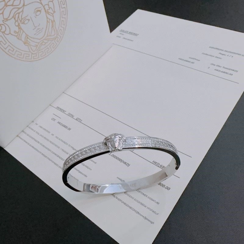 Versace Bracelets Minimalist 210310