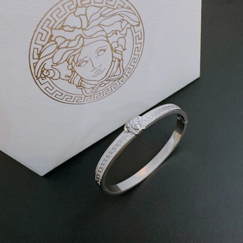Versace Bracelets Minimalist 210310