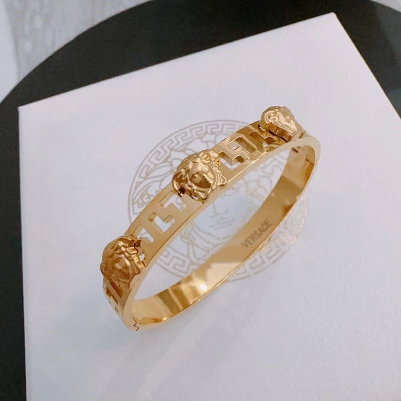 MultiPurpose Versace Bracelets 210303