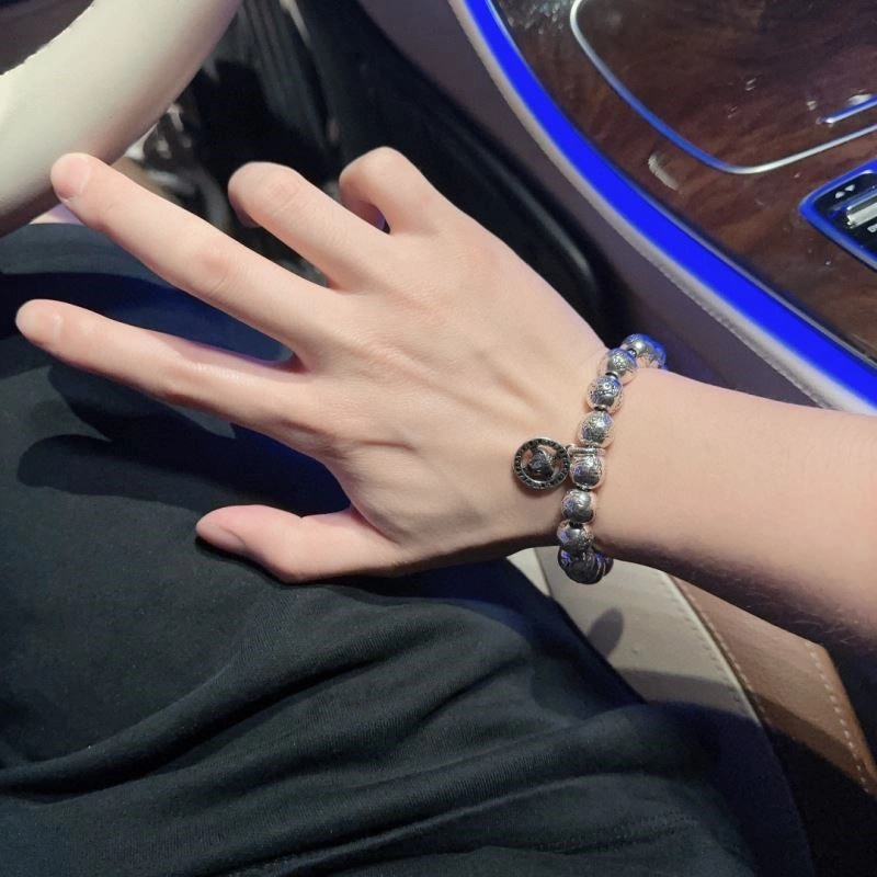 Modern Versace Bracelets 209631