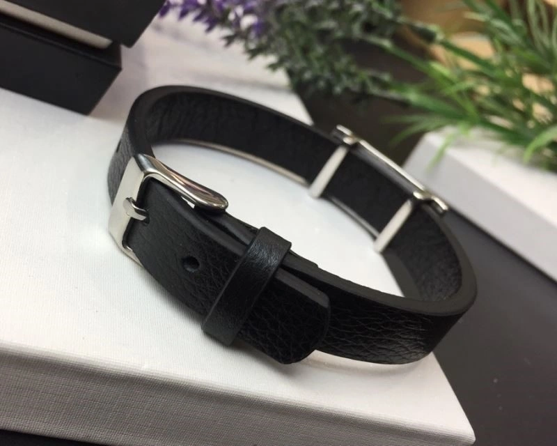 Trendsetting Versace Bracelets 209047