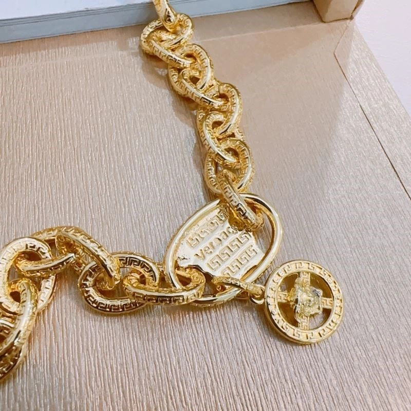 Casual Versace Bracelets 209051